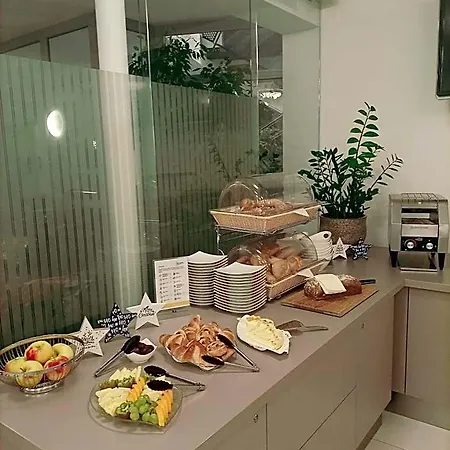 Hotel Garni Colora
