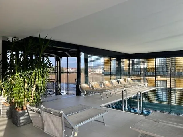 Garni Colora فندق 4*